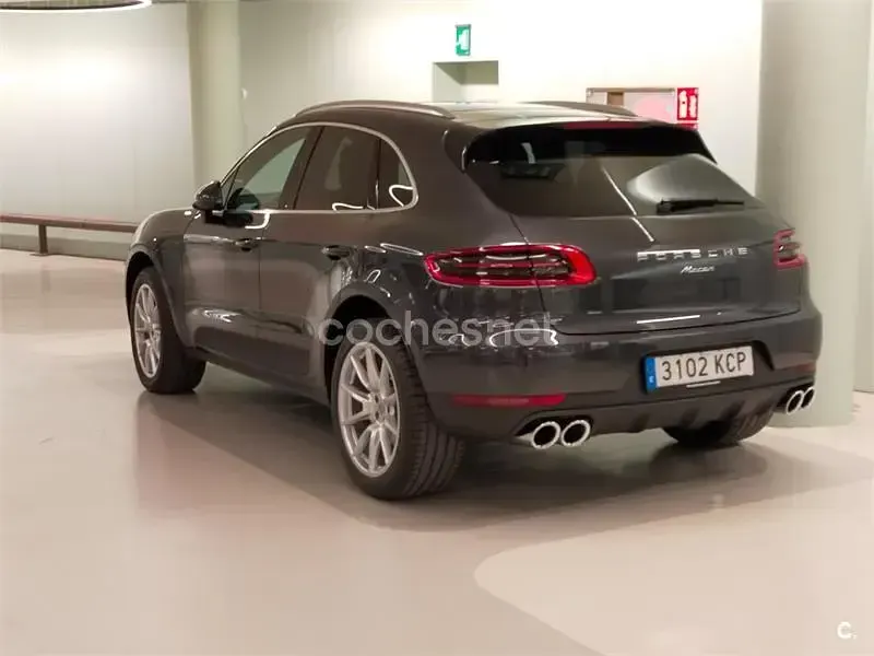 Usado Porsche Macan 252 CV (185 kW) 2017 Gris / plata SUV