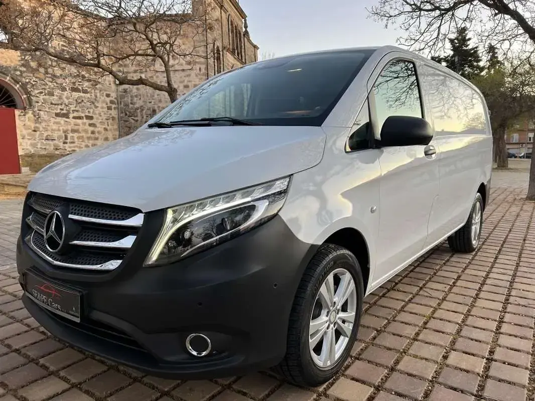Usado Mercedes Vito 163 CV (119 kW) 2021 Blanco Van