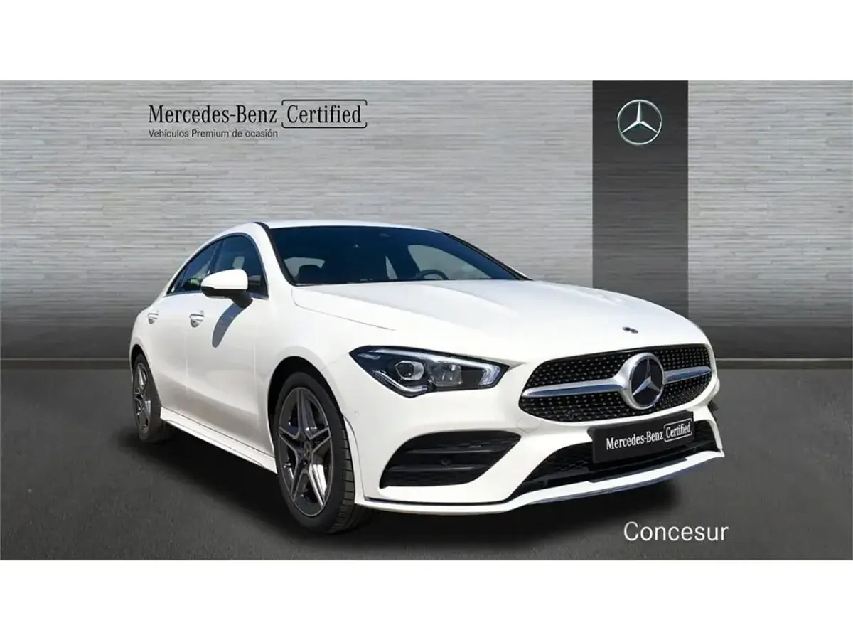 Usado Mercedes CLA180 136 CV (100 kW) 2022 Blanco Coupe