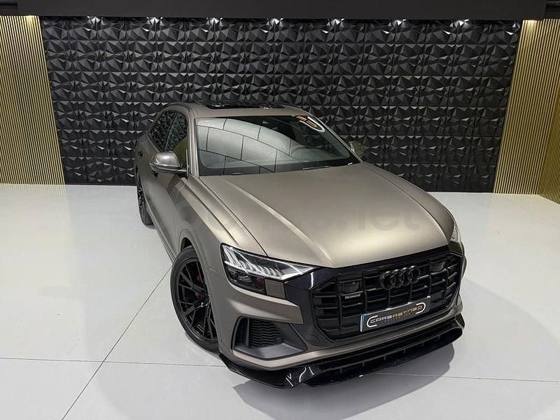 Usado Audi Q8 Ambiente 340 CV (250 kW) 2020 Gris / plata SUV