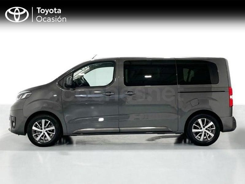 Usado Toyota Proace Verso Advance 145 CV (106 kW) 2023 Gris / plata Familiar