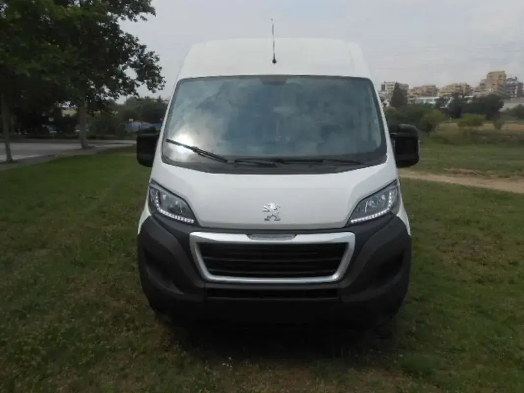 Usado Peugeot Boxer S 165 CV (121 kW) 2020 Blanco Van