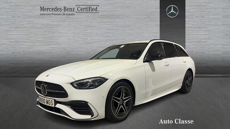 Usado Mercedes C220 AMG line 200 CV (147 kW) 2023 Blanco Familiar