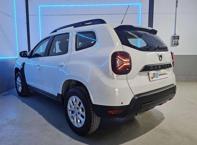 Begagnad Dacia Duster Comfort 101 HK (74 kW) 2022 Vit SUV