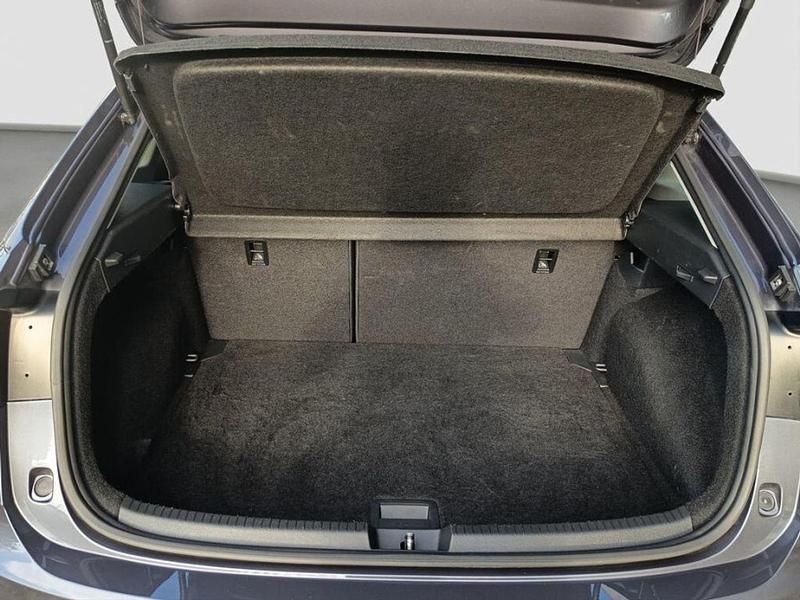 Usado VW Taigo 115 CV (84 kW) 2025 Gris SUV