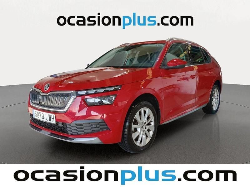 Usado Skoda Kamiq Style 110 CV (80 kW) 2022 Rojo SUV