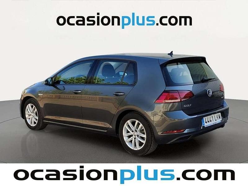 Usado VW Golf VIII Edition 131 CV (96 kW) 2020 Gris Utilitario