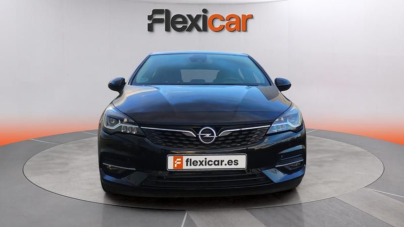 Usado Opel Astra Elegance 145 HP (106 kW) 2019 Preto Citadino