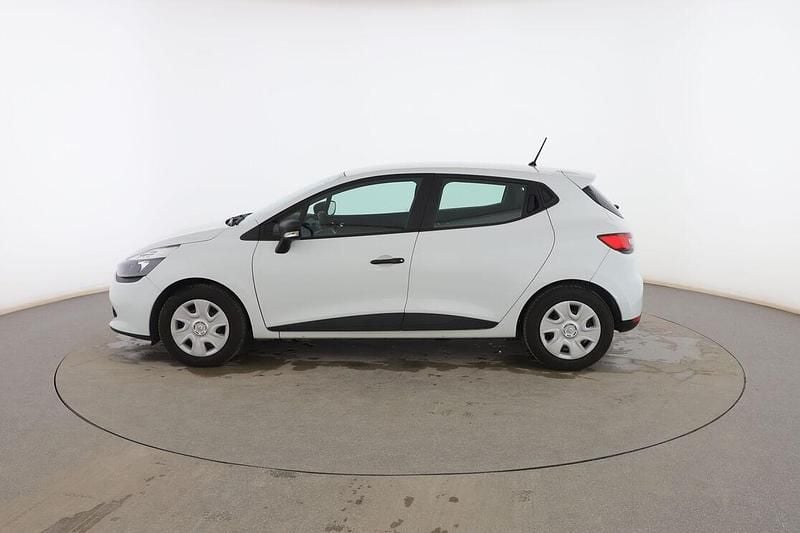 Usado Renault Clio IV Authentique 73 CV (53 kW) 2014 Blanco Berlina