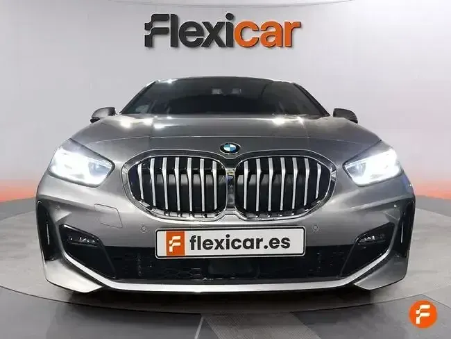 Usado BMW 118 150 CV (110 kW) 2024 Gris Utilitario