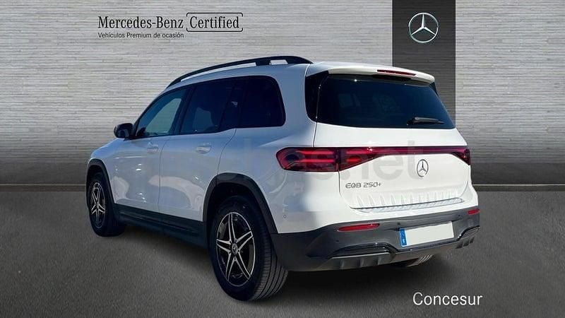 Usado Mercedes EQB250 139 kW (190 CV) 2025 Eléctrico SUV