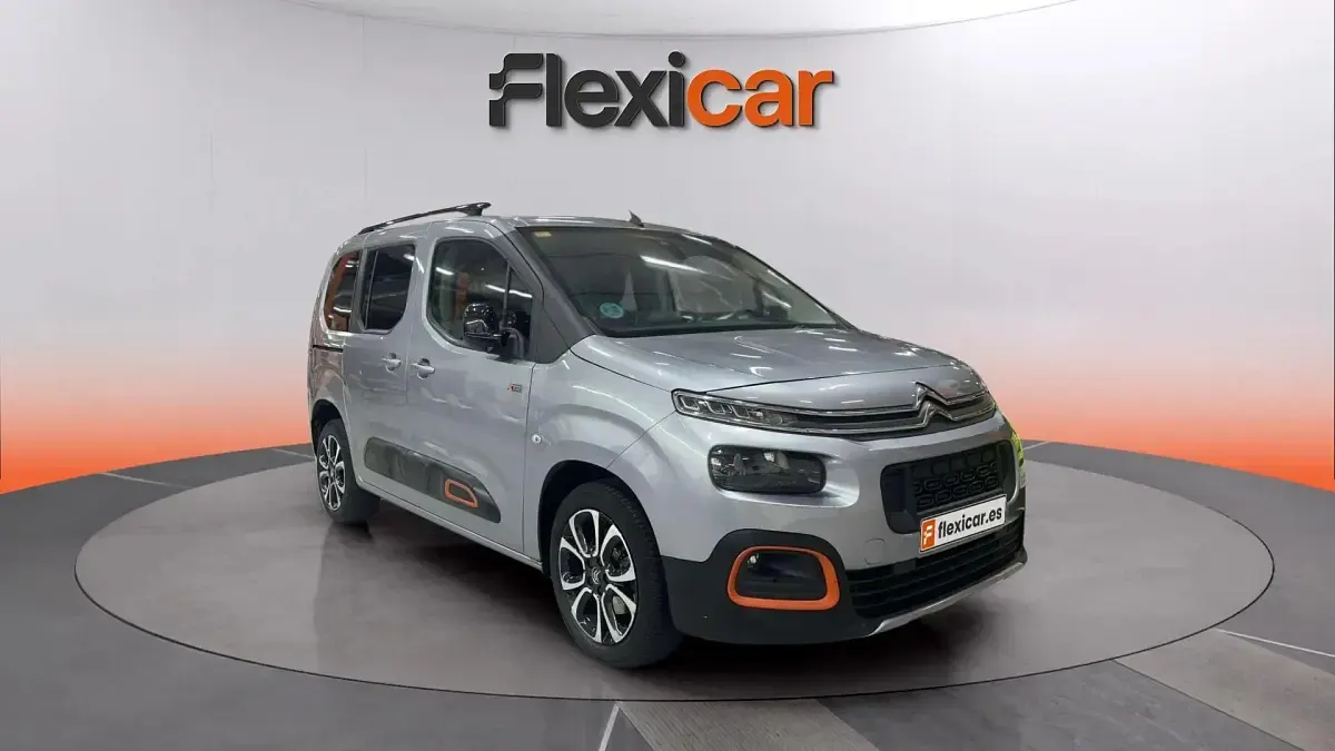 Usado Citroën Berlingo Shine 131 CV (96 kW) 2021 Monovolumen