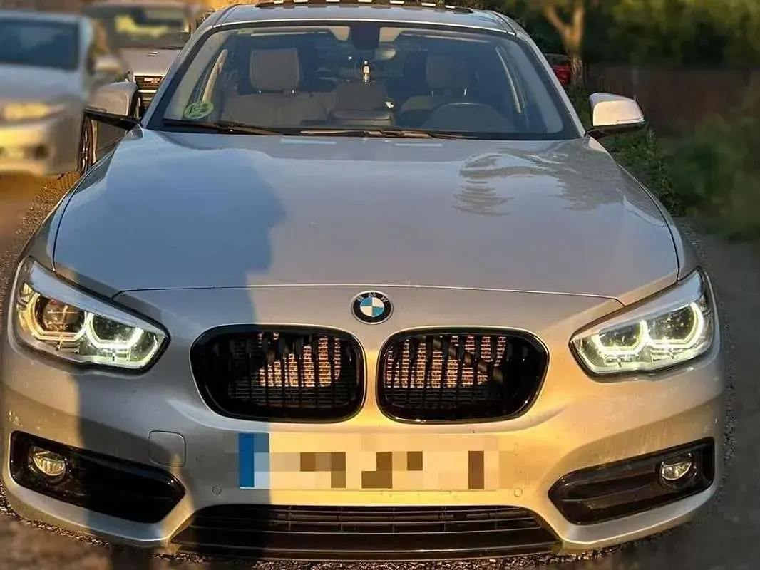 Usado BMW 116 116 CV (85 kW) 2019 Blanco Utilitario
