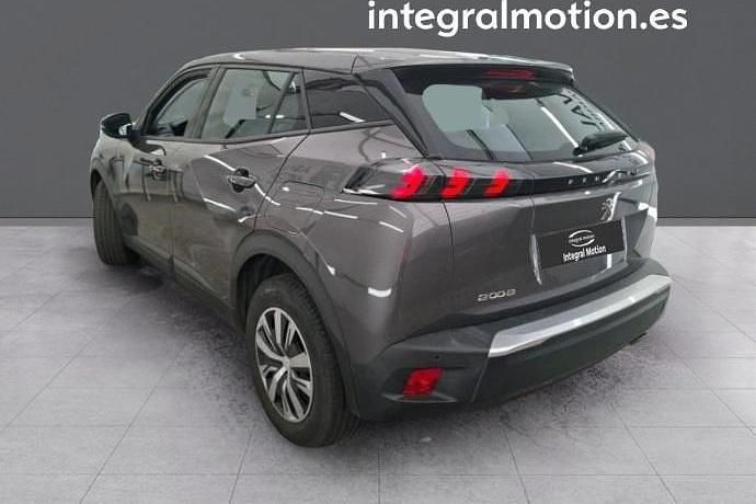 Usado Peugeot 2008 Allure 130 CV (95 kW) 2021 SUV