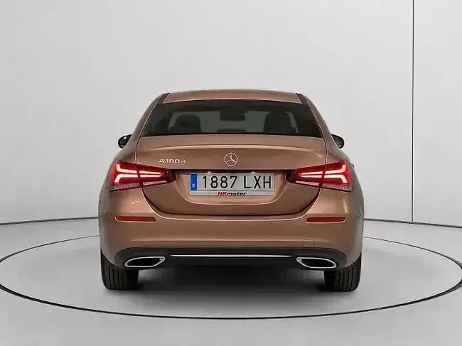 Usado Mercedes A180 116 CV (85 kW) 2022 Otro Berlina
