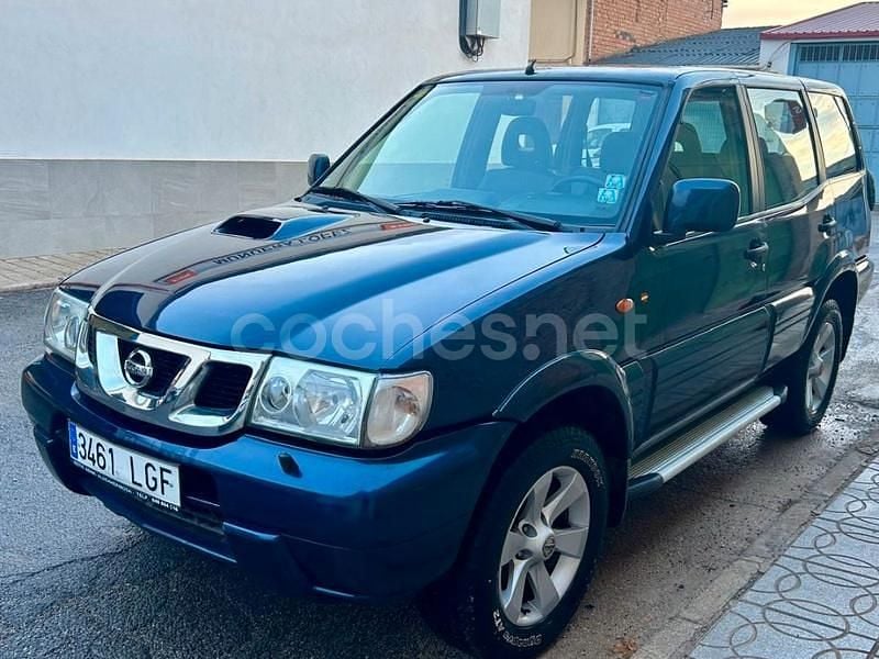 Azul Usado 2003 Nissan Terrano SUV | 10.000 € (Precio justo) - Imagen 1/4