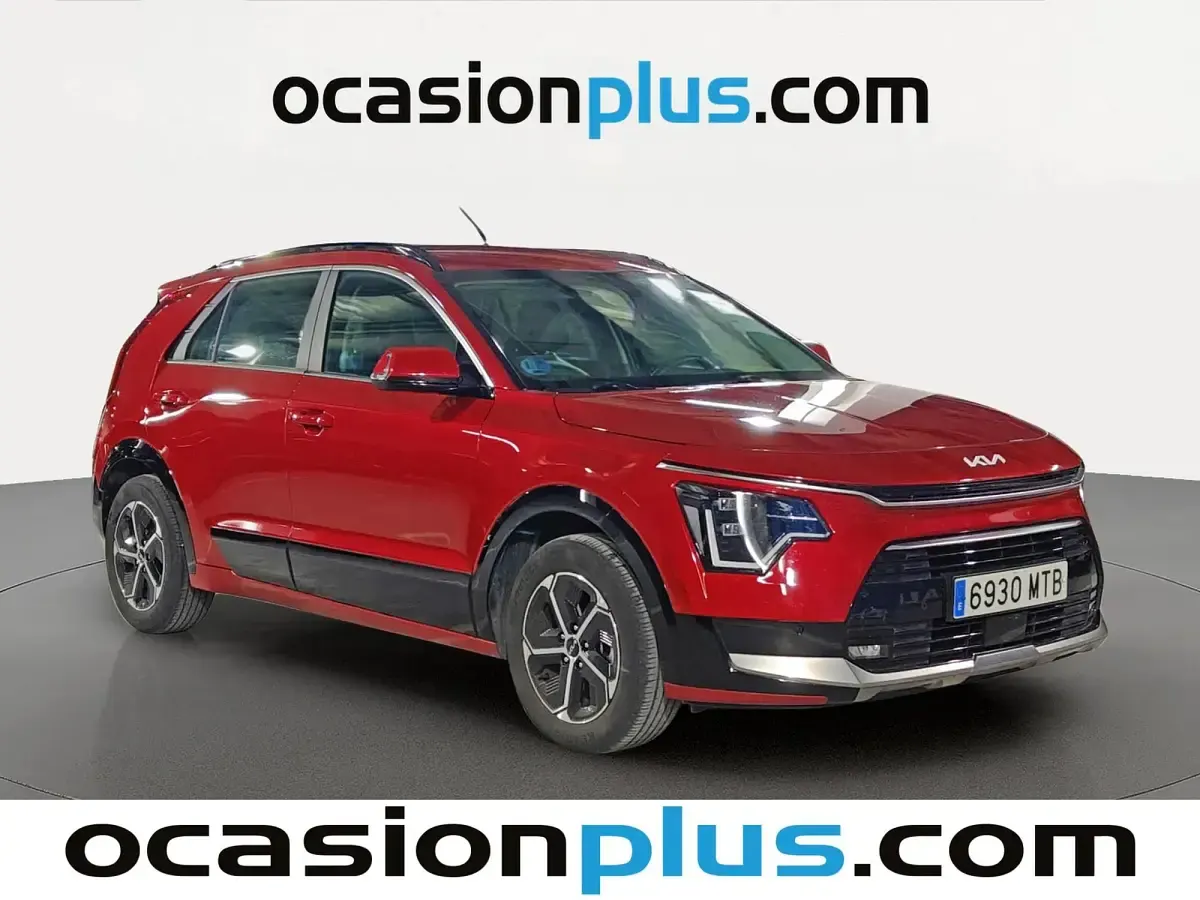 Usado Kia Niro 129 CV (94 kW) 2024 Rojo SUV