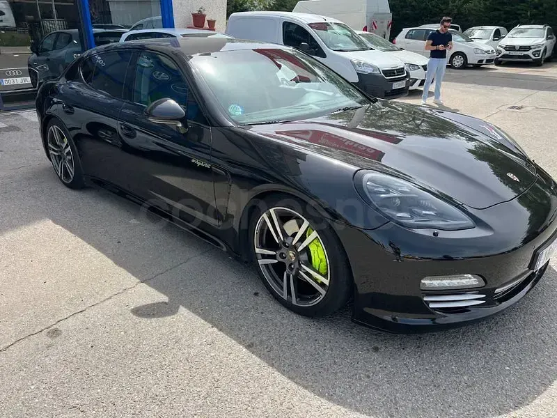 Usado Porsche Panamera Platinum Edition 250 CV (183 kW) 2013 Negro Utilitario