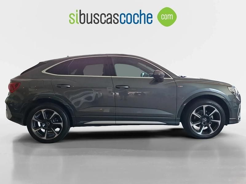 Usado Audi Q3 Sportback S-Line 150 CV (110 kW) 2024 Gris/plata SUV