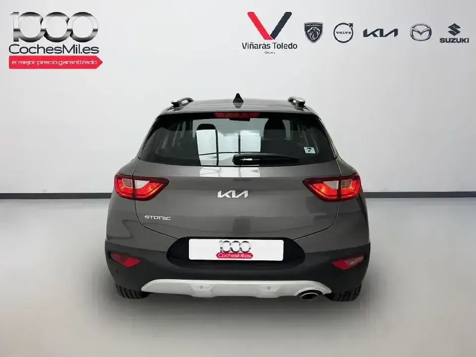 Usado Kia Stonic 100 CV (73 kW) 2024 Otro SUV