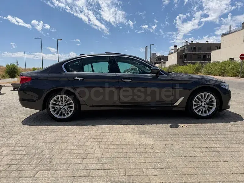 Usado BMW 530 Luxury Line 265 CV (194 kW) 2020 Negro Berlina