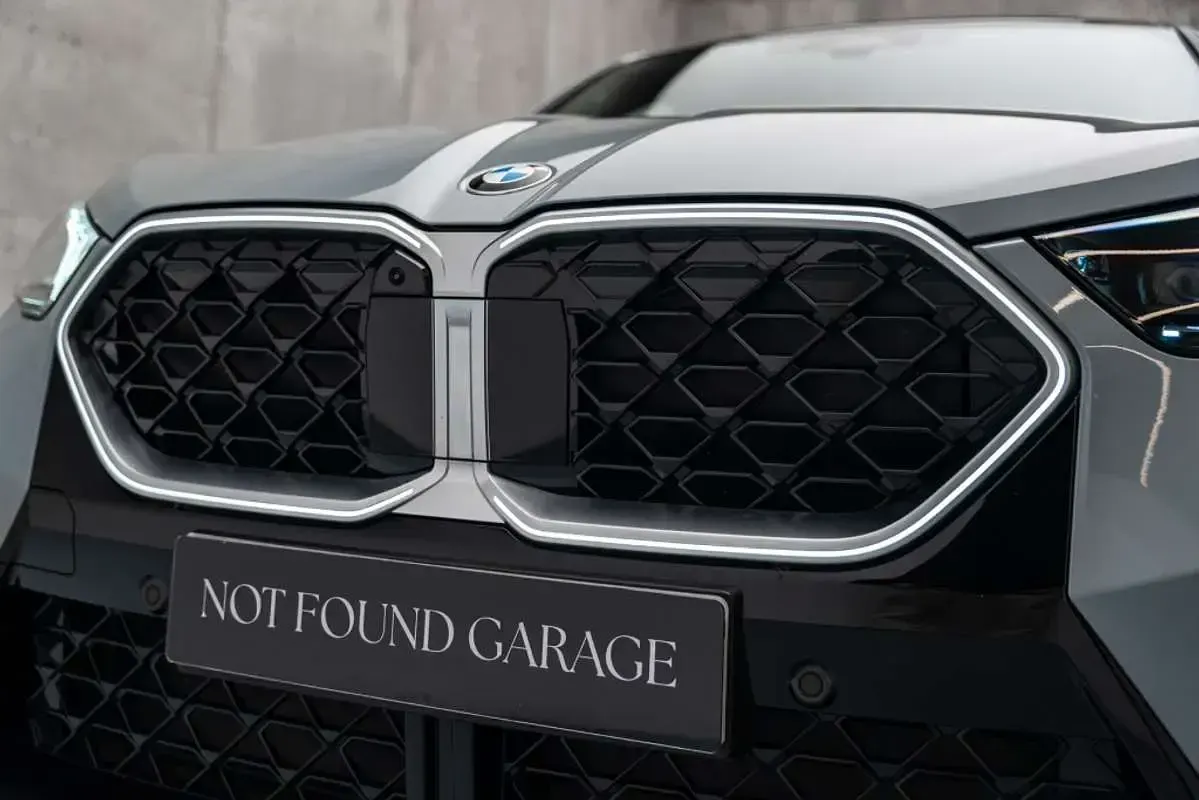 Używany BMW X2 M Sport 163 KM (119 kW) 2025 Szary SUV