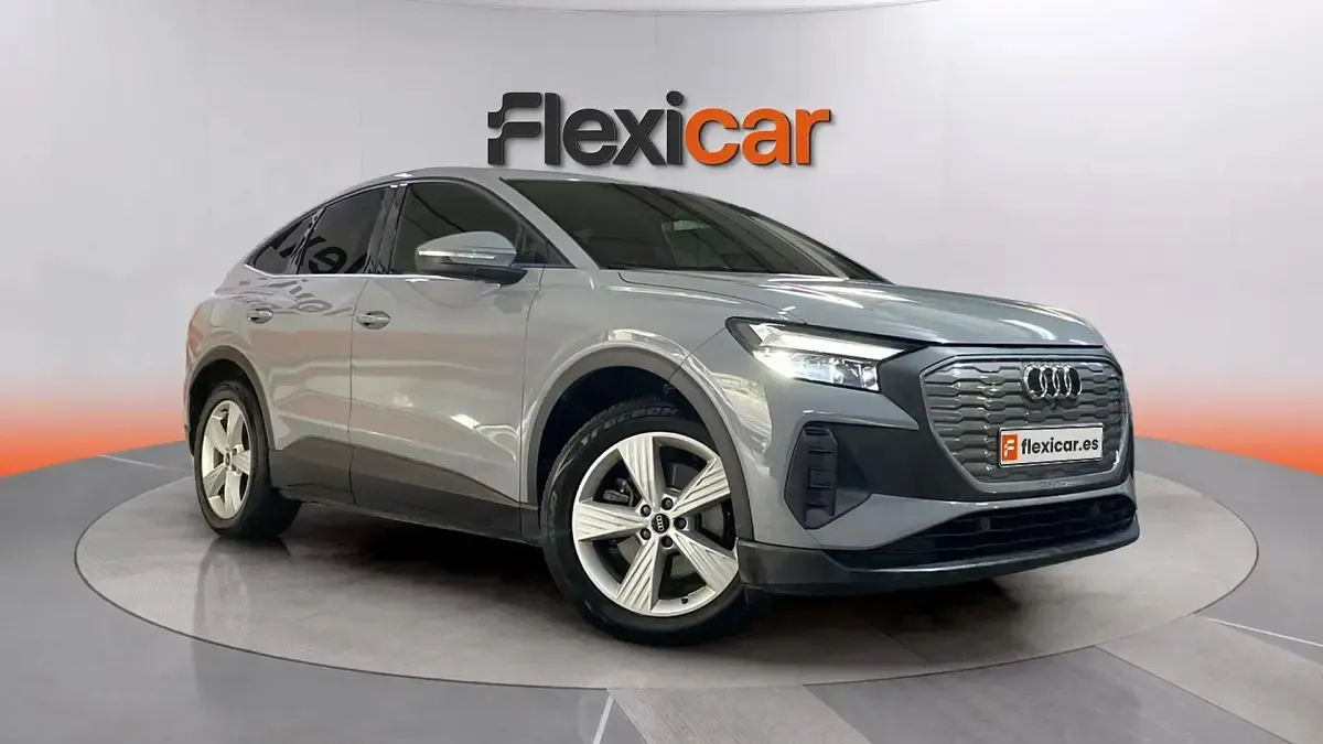 Usado Audi Q4 e-tron Advanced Plus 125 kW (170 HP) 2022 Cinzento SUV