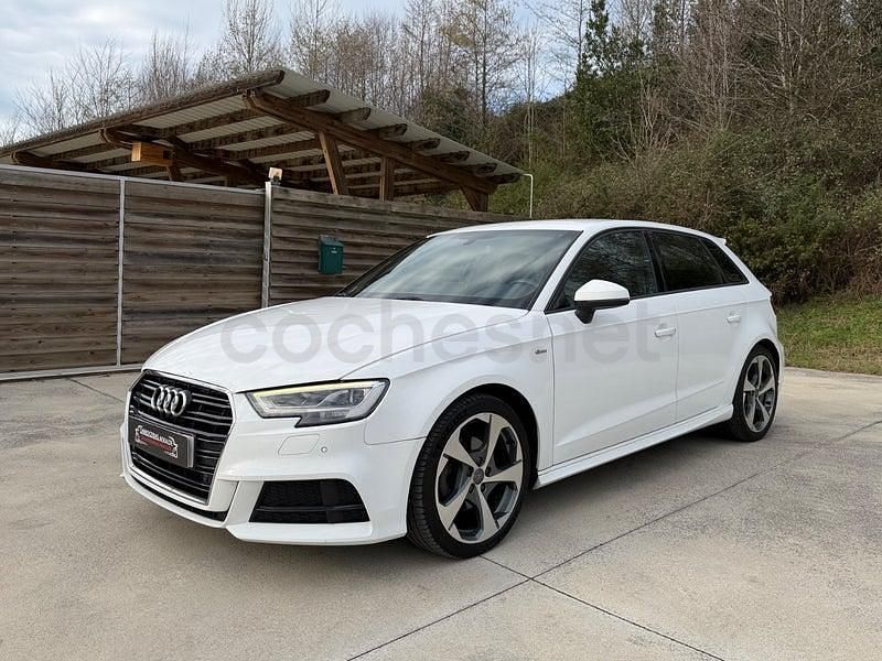 Usado Audi A3 S-Line 116 CV (85 kW) 2018 Blanco Berlina