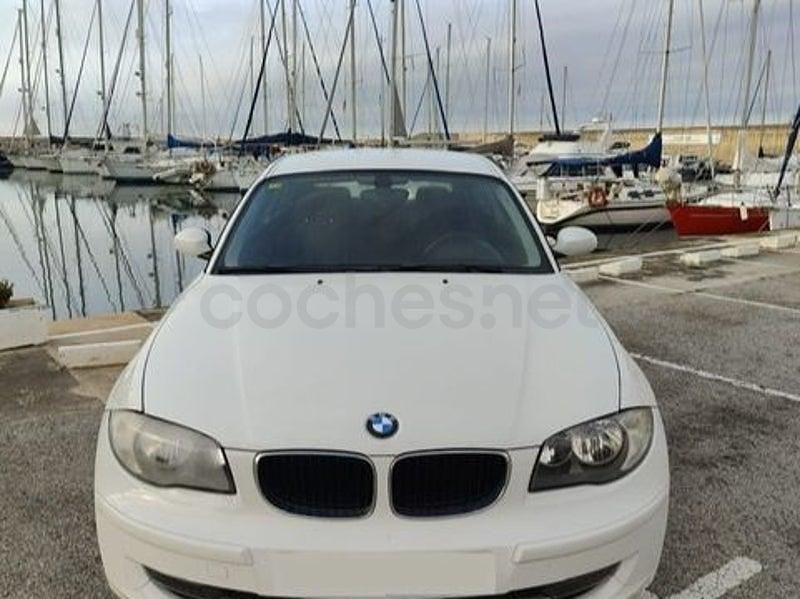 Usado BMW 118 143 CV (105 kW) 2008 Blanco Utilitario