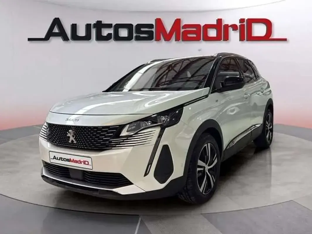 Usado Peugeot 3008 GT 131 CV (96 kW) 2021 Blanco SUV