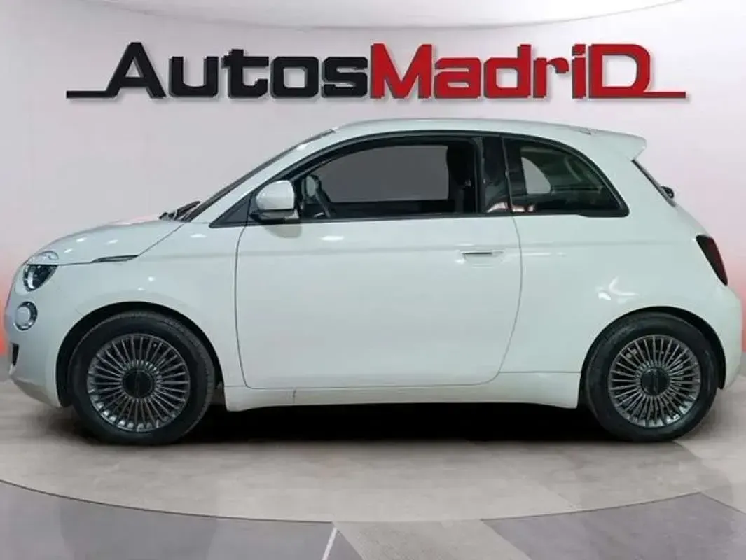 Usado Fiat 500e Icon 86 kW (118 CV) 2022 Blanco Berlina