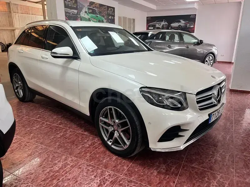 Usado Mercedes GLC250 204 CV (150 kW) 2017 Blanco SUV