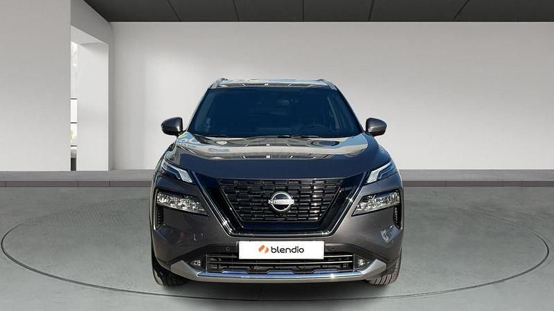 Usado Nissan X-Trail Tekna 213 CV (156 kW) 2022 Gris SUV
