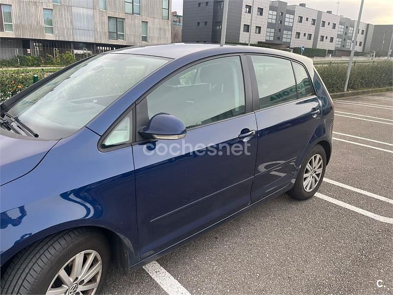 Usado VW Golf Plus Cross Advance 105 CV (77 kW) 2011 Azul Monovolumen