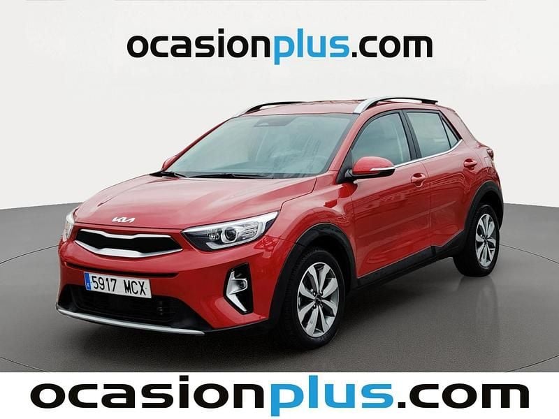 Usado Kia Stonic 100 CV (73 kW) 2022 Rojo SUV