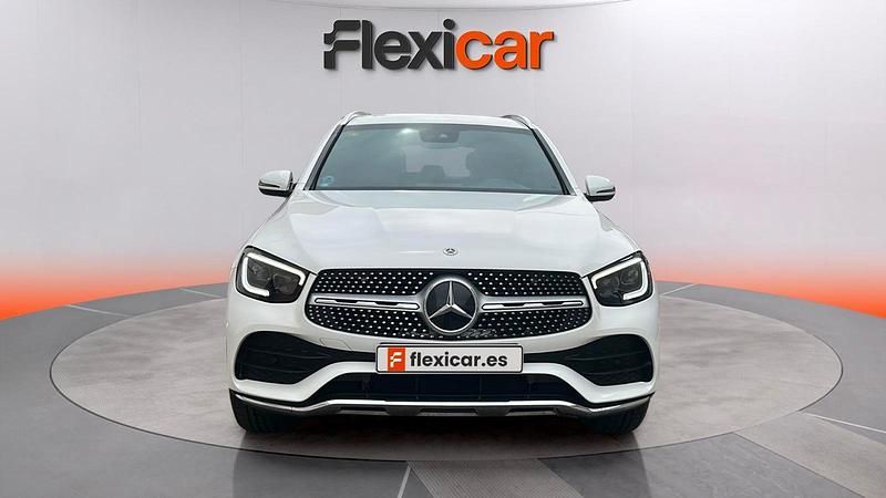 Używany Mercedes GLC300 247 KM (181 kW) 2020 Biały SUV