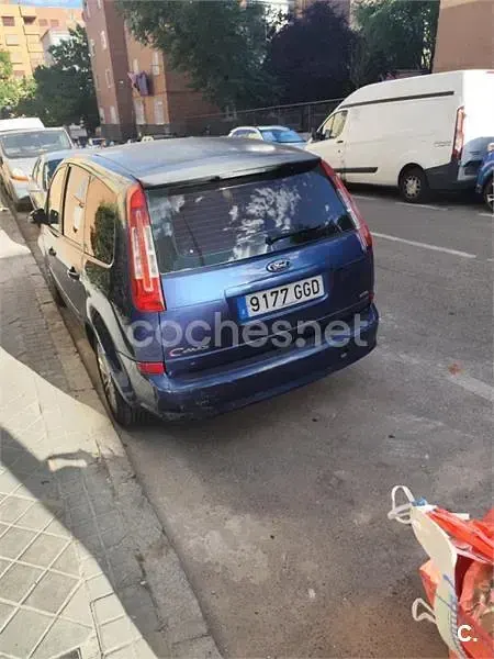 Usado Ford C-MAX Ghia 115 CV (84 kW) 2008 Azul Monovolumen