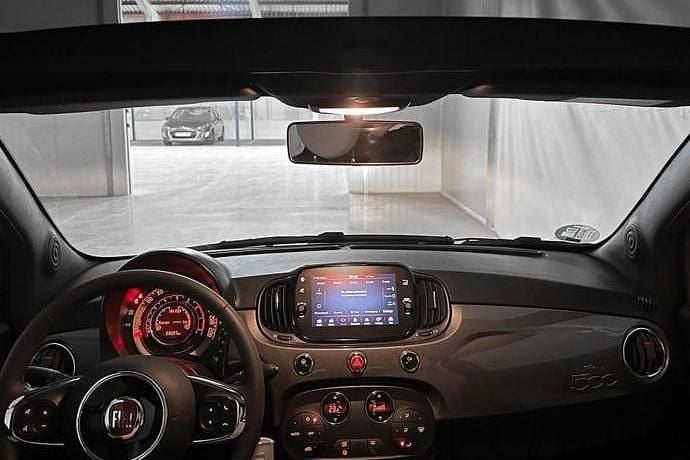 Usado Fiat 500 Dolcevita 70 CV (51 kW) 2023 Negro Utilitario