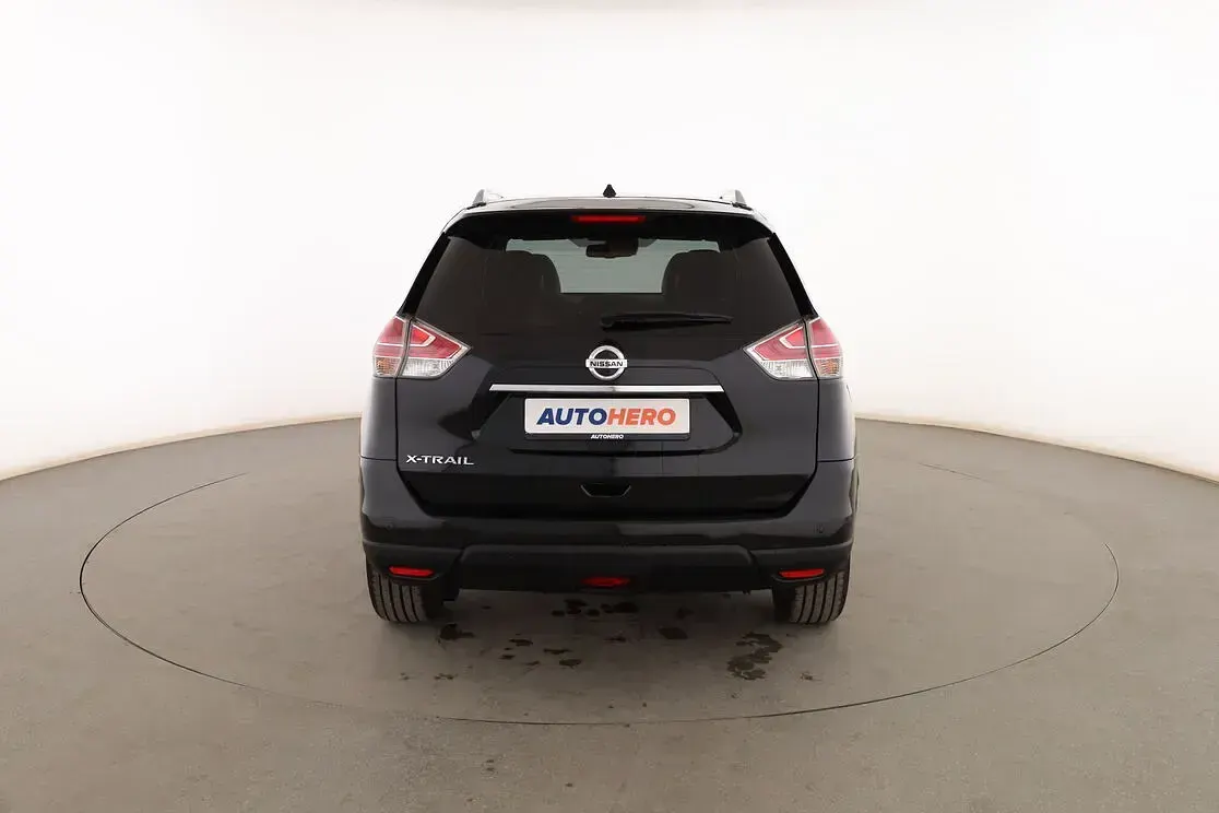 Usado Nissan X-Trail 360º 130 CV (95 kW) 2016 Negro SUV