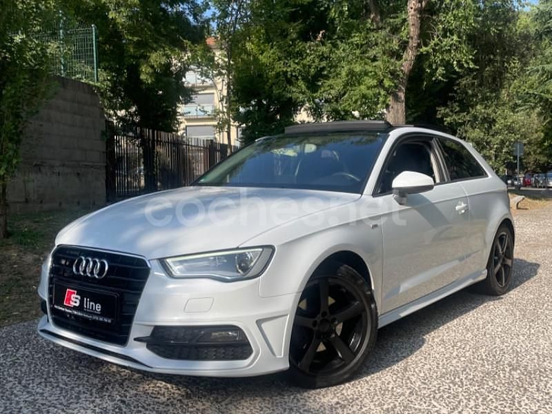 Blanco Usado 2013 Audi A3 Attraction Berlina | 10.899 € (Caro) - Imagen 1/4
