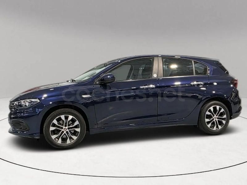 Usado Fiat Tipo Mirror 95 CV (69 kW) 2020 Azul Berlina