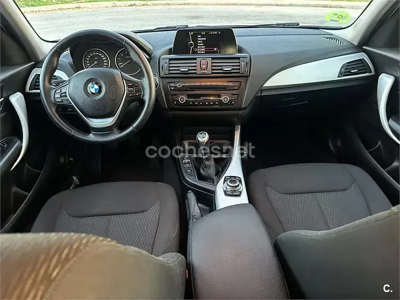Usado BMW 116 Sport Line 136 CV (100 kW) 2012 Gris / plata Utilitario
