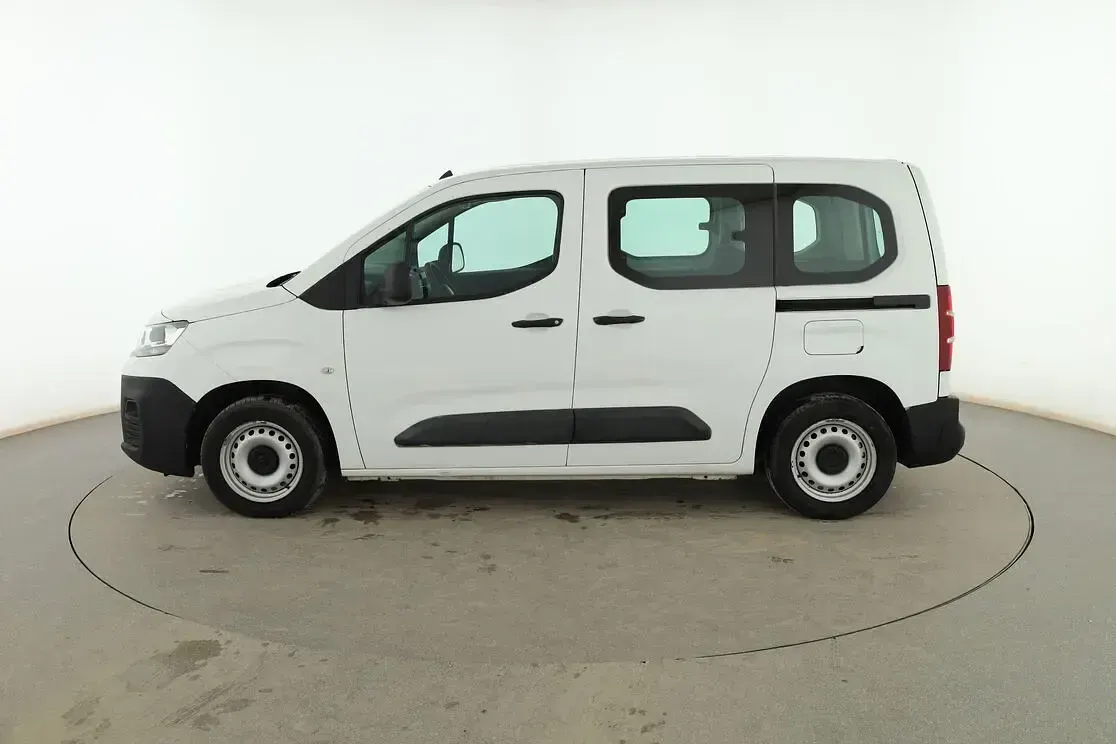 Usado Citroën e-Berlingo Live 102 CV (75 kW) 2019 Blanco Monovolumen