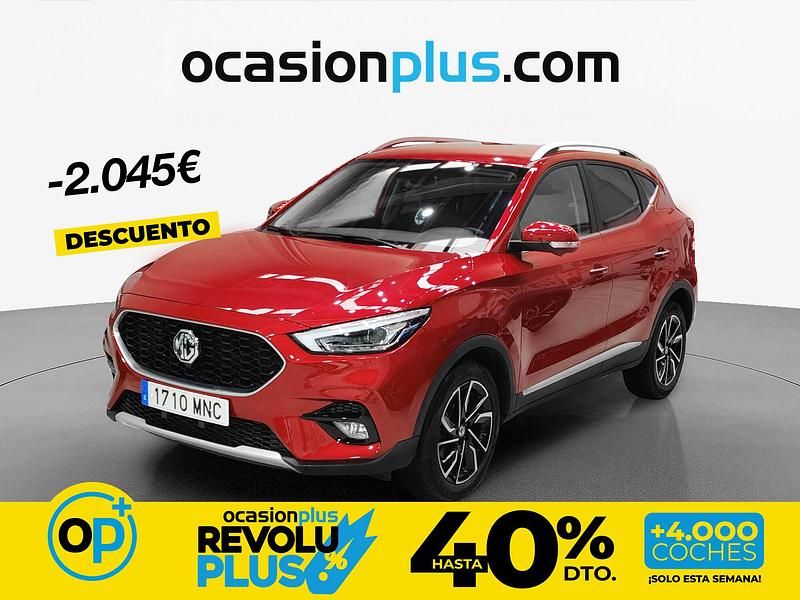 Usado MG ZS Luxury 111 CV (81 kW) 2024 Rojo SUV