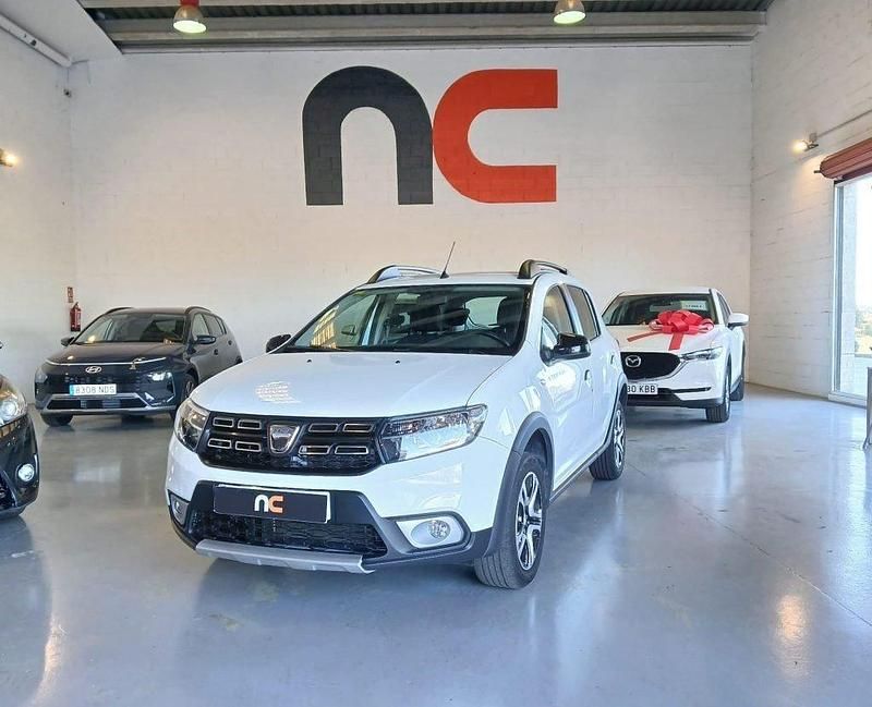 Blanco Usado 2020 Dacia Sandero Stepway Utilitario | 12.900 € (Precio justo) - Imagen 1/4