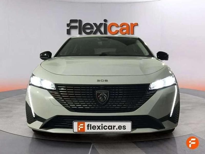 Usado Peugeot 308 Allure 131 CV (96 kW) 2024 Blanco Utilitario