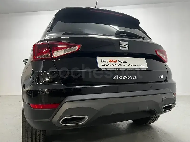 Usado Seat Arona FR 150 CV (110 kW) 2022 Negro SUV