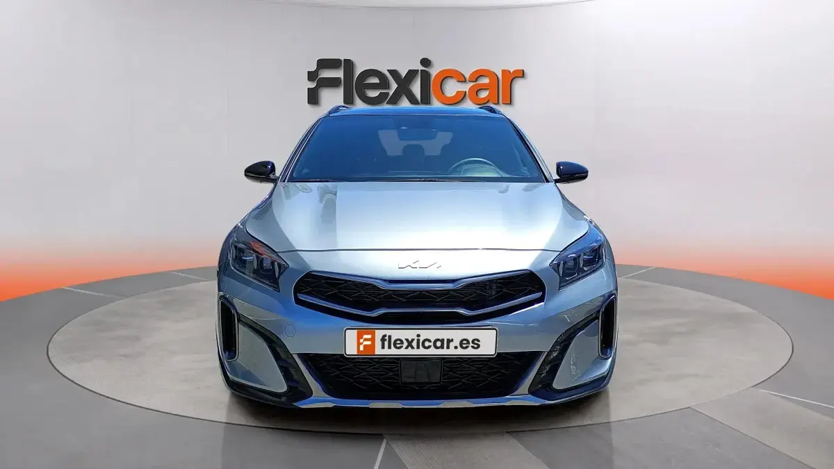 Usado Kia XCeed GT-Line 120 CV (88 kW) 2023 Gris SUV