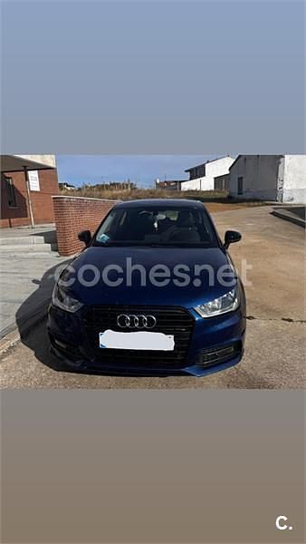 Usado Audi A1 Sportback 95 CV (69 kW) 2016 Azul Utilitario
