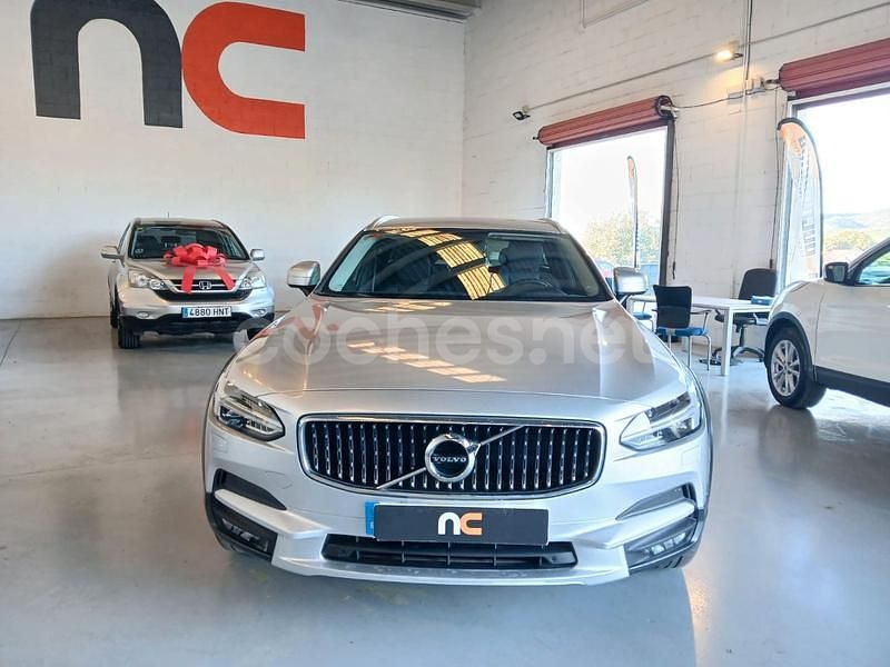 Gris / plata Usado 2019 Volvo V90 CC Familiar | 24.900 € (Precio justo) - Imagen 1/4